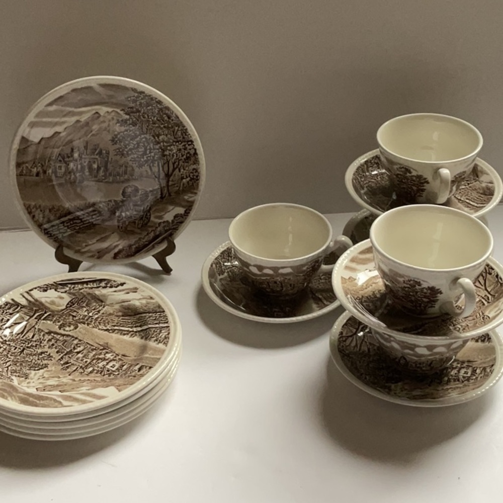 Rare Vintage Wood and Sons Westmorland lot or tea set.